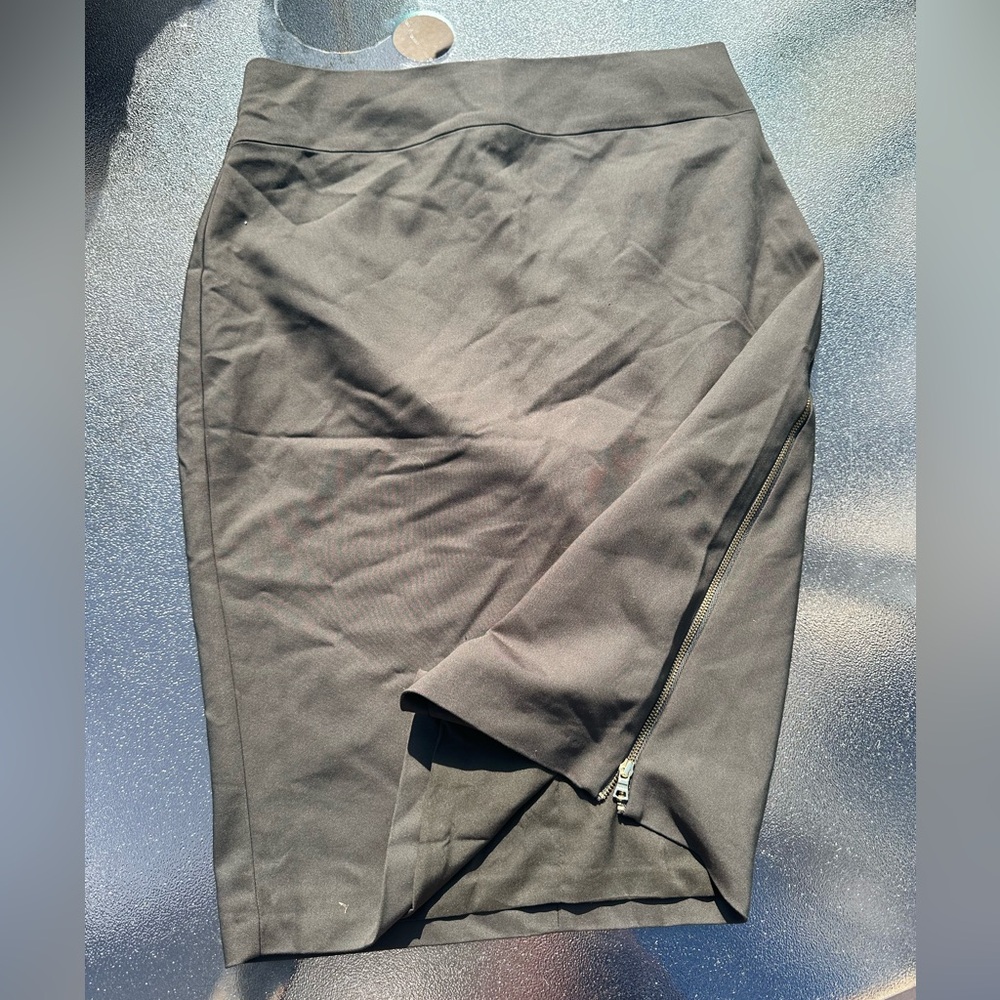 Express Skirt with side zipper